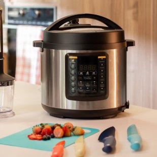 Pressure cooker